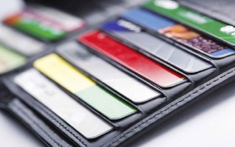 تمدید اعتبار کارت‌های بانکی تا پایان 1400