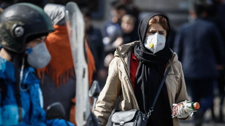 چه زمانی می‌توان ماسک‌ها را برداشت؟