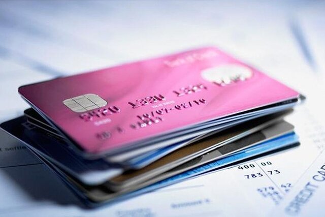 چه افرادی باید برای دریافت کارت اعتباری یارانه اقدام کنند؟