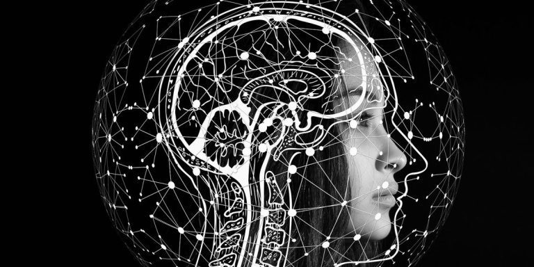 8 دلیل که چرا هوش مصنوعی نمی‌ تواند جایگزین انسان شود؟