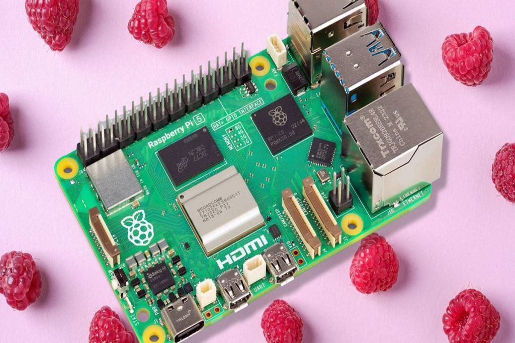 8 دلیل برای ارتقا به Raspberry Pi 5