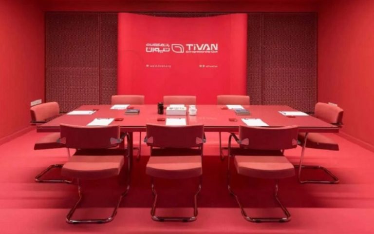 باشگاه کارآفرینی تیوان تعطیل شد.