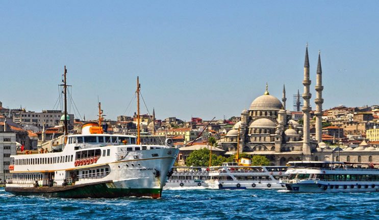 با 5 میلیون تومان به کجا سفر کنیم؟ بهمن 1402 1 1. استانبول