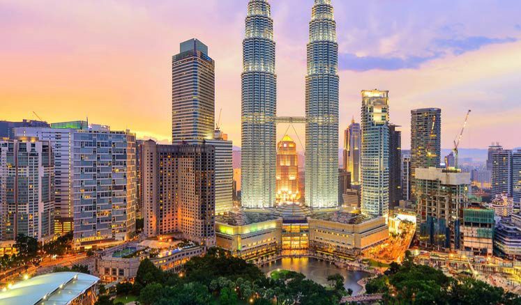 با 5 میلیون تومان به کجا سفر کنیم؟ بهمن 1402 7 7. کوالالامپور