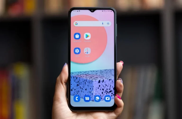 این دو گوشی ارزان 65 مشکل امنیتی دارند؛ همین حالا آن‌ها را آپدیت کنید