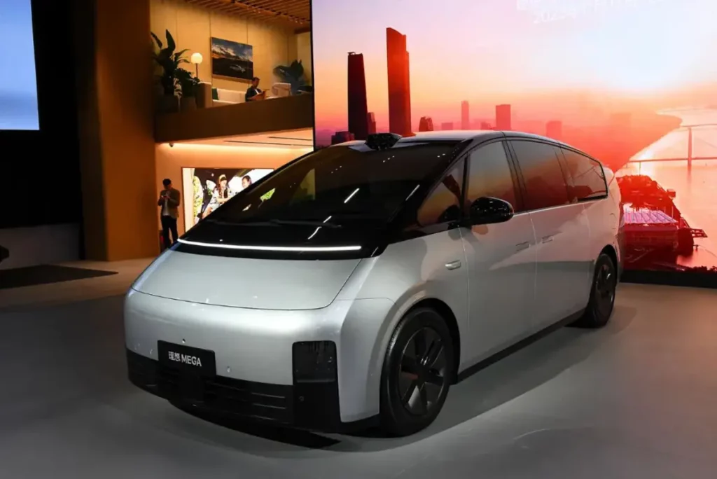 بزرگ ترین خودرو برقی دنیا رونمایی شد