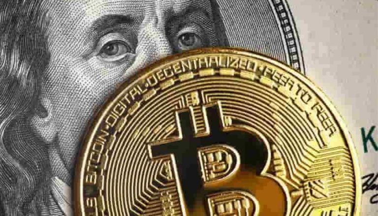 تاثیر کاهش ارزش تتر و دلار در قیمت بیت کوین