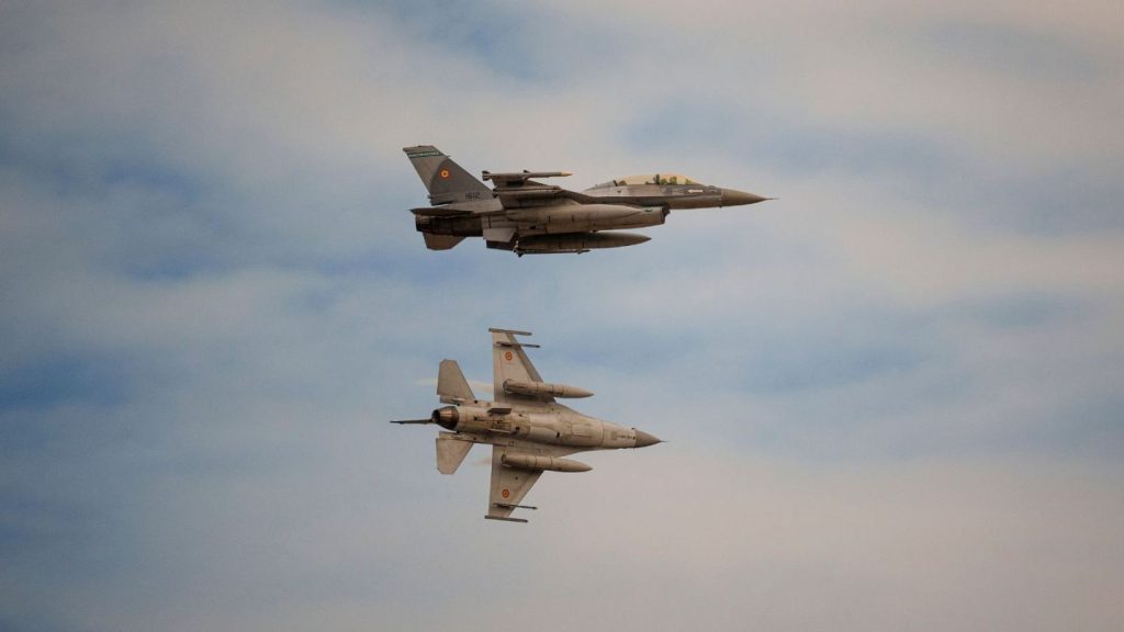 اولین جنگ یک هواپیمای F16 کنترل شده با هوش مصنوعی در برابر خلبان انسان