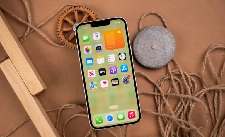 مشخصات آیفون SE 4 لو رفت؛ از نمایشگر 60 هرتز تا هوش مصنوعی