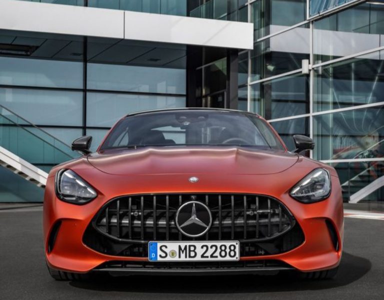 مرسدس AMG GT63 پلاگین هیبریدی 2025 یک هیولای 805 اسب بخاری است.