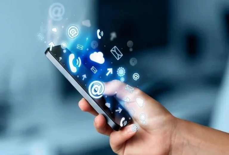 وزیر ارتباطات شانه خالی کرد / قطعی اینترنت تمامی ندارد!