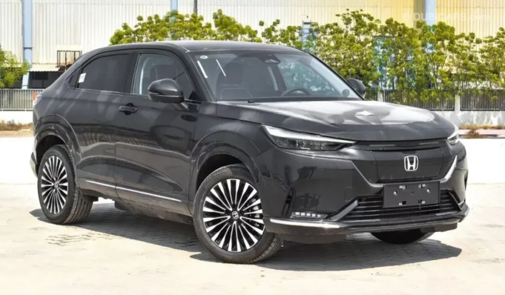 عرضه خودروهای وارداتی جدید در سامانه یکپارچه آغاز شد.