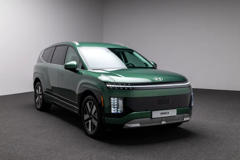 هیوندای آیونیک ۹: غول برقی سه‌ردیفه رونمایی شد