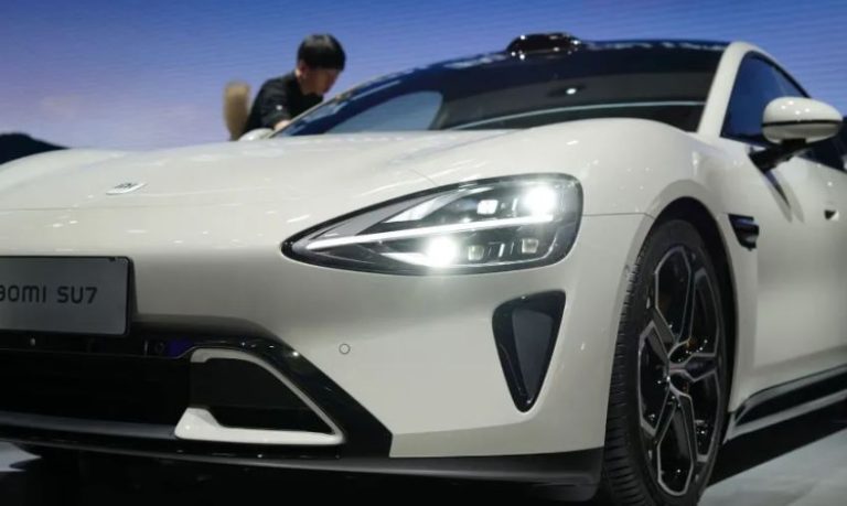 پایان نبرد ۳ ساله سامسونگ و BOE؛ توافق بر سر پرونده دزدی اطلاعات