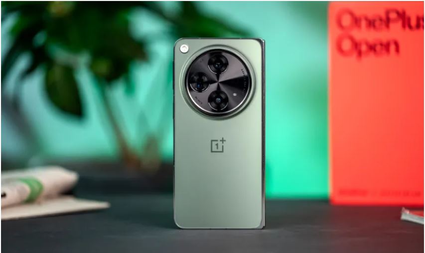 لپتاپ را در خودرو جا نگذارید؛ دلایل مهم و خطرات پنهان||