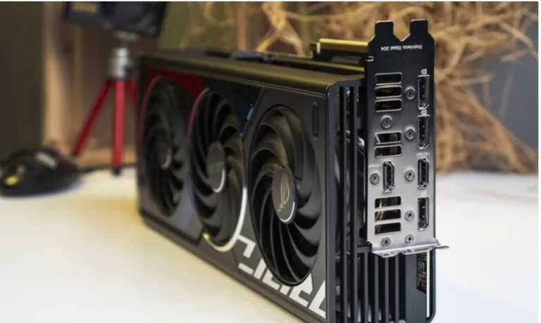 غول جدید دنیای گرافیک: RTX 5090 با تراشهای غولپیکر