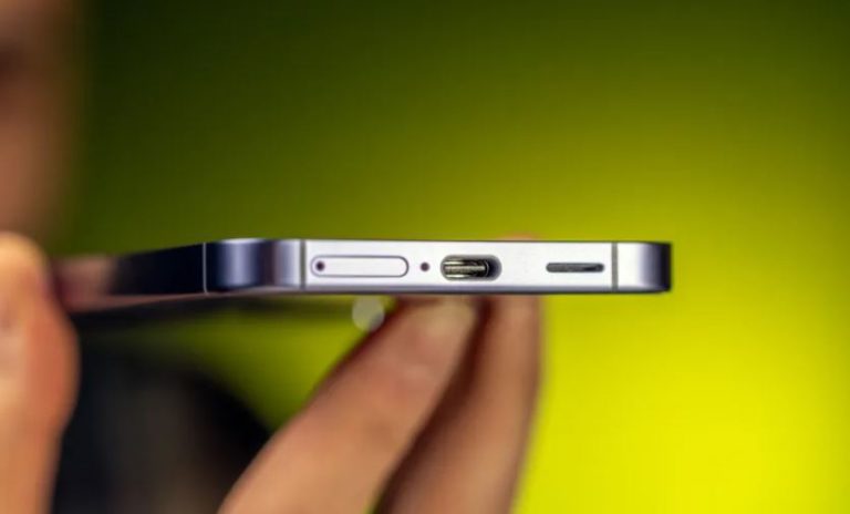 مستقیم و کوتاه: "سامسونگ در حال ساخت گلکسی S25 اسلیم است"