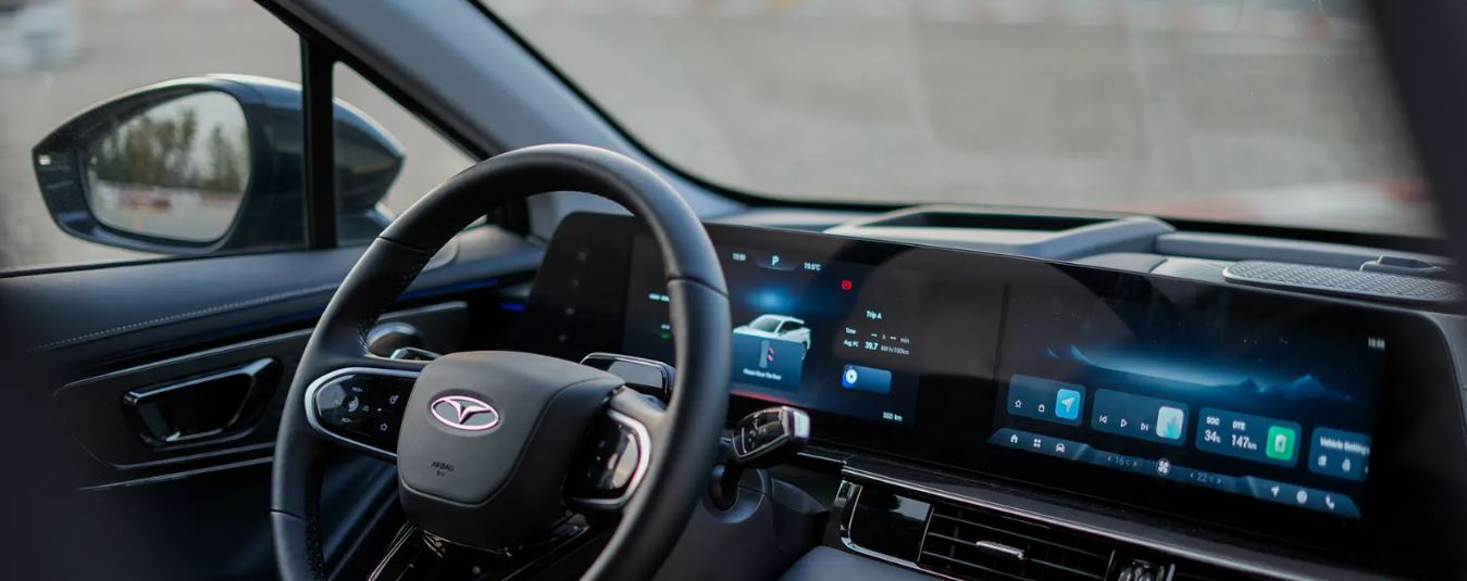 فونیکس FX EV: آیندهی خودروهای برقی در ایران 2 فونیکس FX EV: آیندهی خودروهای برقی در ایران
