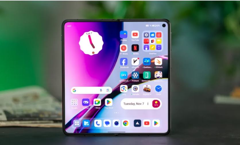 تاخیر در عرضه وان‌پلاس اوپن ۲؛ طرفداران باید منتظر بمانند