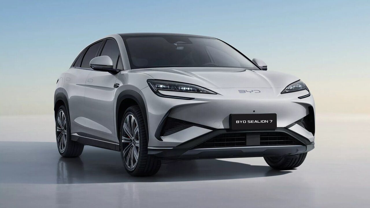 BYD با فروش 4 میلیون خودرو، فورد و هوندا را پشت سر گذاشت