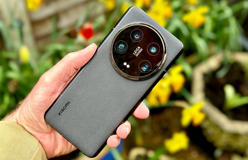 شیائومی ۱۶: پرچمدار جدید با دوربین تلهفوتوی قدرتمند 1 شیائومی ۱۶: پرچمدار جدید با دوربین تلهفوتوی قدرتمند