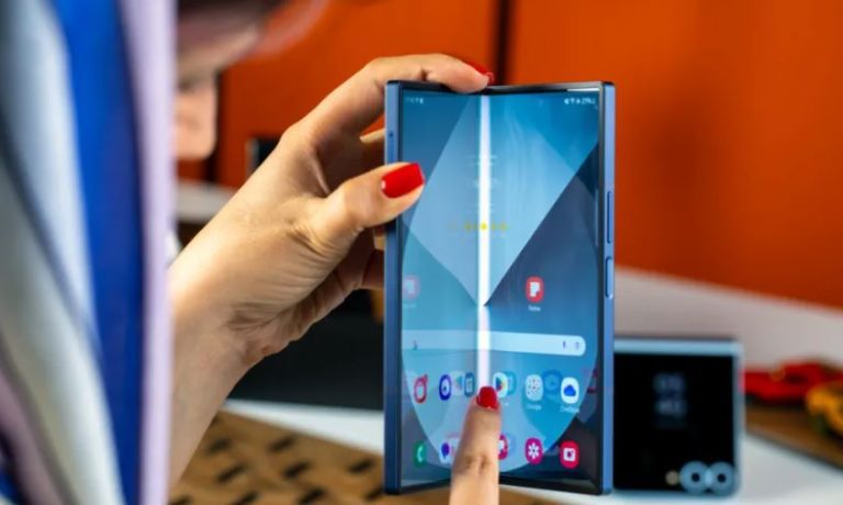 تغییر رویکرد سامسونگ: از فولد و فلیپ به پرچم‌داران سنتی