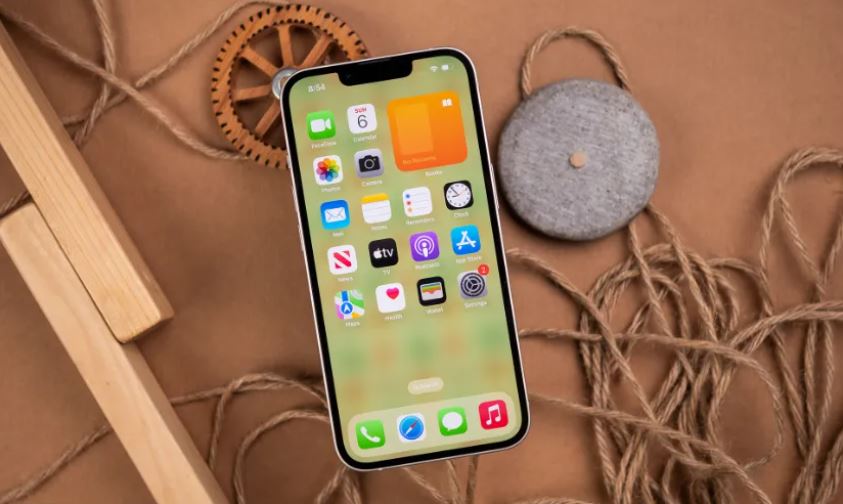 عصر نمایشگرهای LCD به پایان رسید؛ تمامی آیفون‌ها OLED شدند