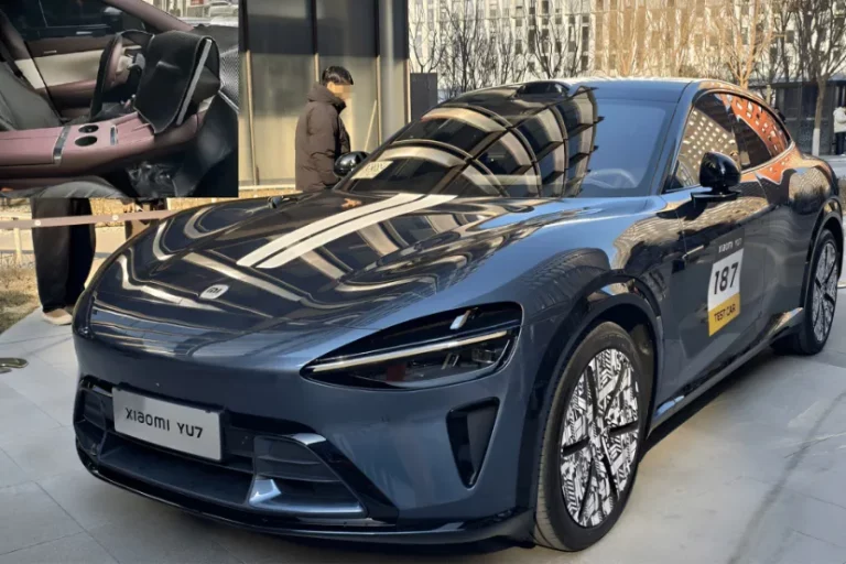 اولین تصاویر از کابین شاسی‌بلند برقی YU7 شیائومی منتشر شد