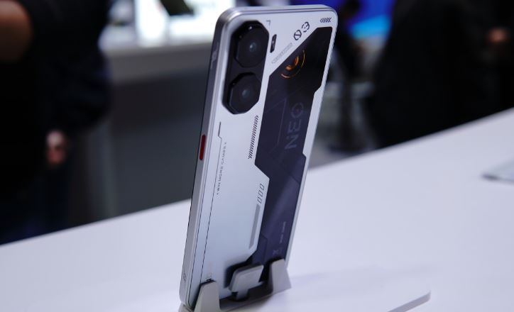 MWC 2025: زد تی ای با گوشی‌های گیمینگ اقتصادی، تاشو و تبلت سه بعدی، بازار را متحول می‌کند!