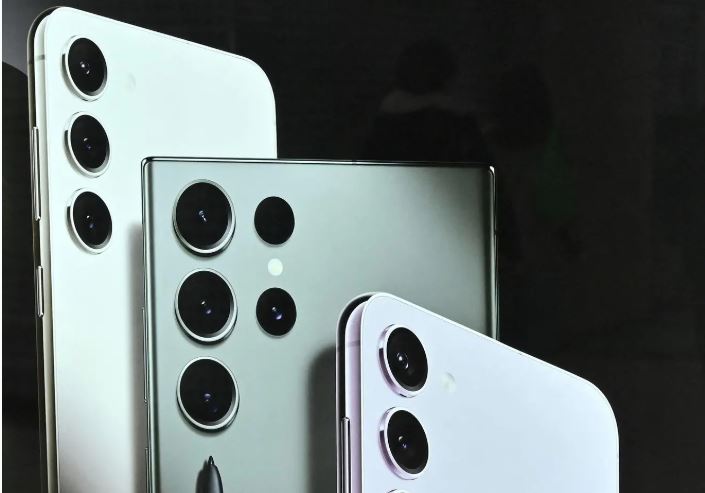 اندروید ۱۵ کی به گوشی‌های گلکسی S24 و S23 می‌رسد؟