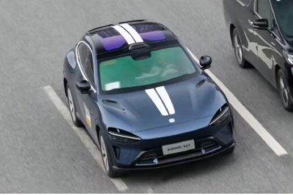 شیشه‌ای هوشمند، خنکی بی‌نظیر! معرفی سقف هوشمند Xiaomi YU7