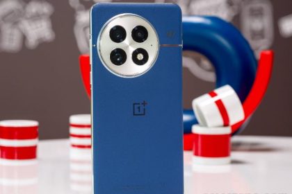 کشف ویژگی مخفی OnePlus 13: تنظیم سفارشی حد شارژ باتری برای افزایش عمر آن!