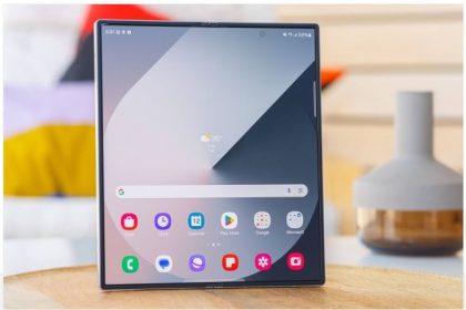 شکست سکوت: جزئیات نمایشگر iPhone Fold لو رفت!