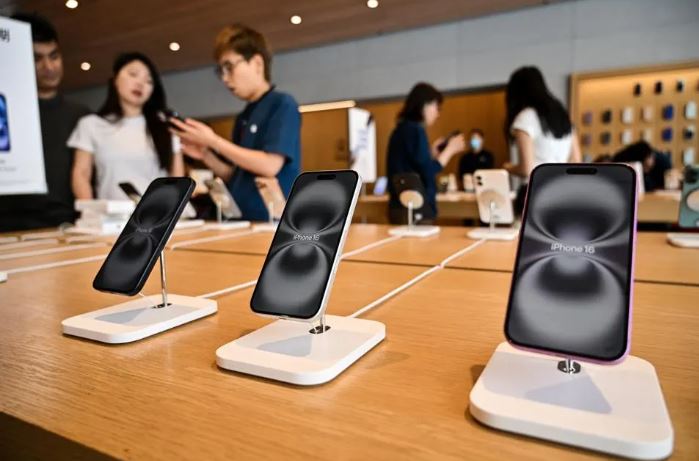 اپل iOS 18.4.1 را منتشر کرد: این آپدیت امنیتی را فوراً نصب کنید!