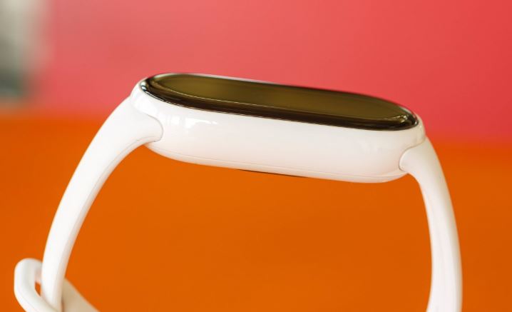 رونمایی شیائومی اسمارت بند 10: تهدیدی برای سلطه رقبا در بازار پوشیدنی‌ها