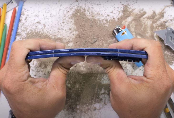 گلکسی Z Fold 7 در آزمون دوام؛ آیا تاشوی جدید سامسونگ جانسختتر شده است