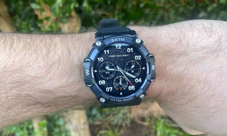 رازگشایی از ساعت هوشمند نظامی: آیا "شکست‌ناپذیر" واقعاً سرسخت‌ترین ساعت دنیاست