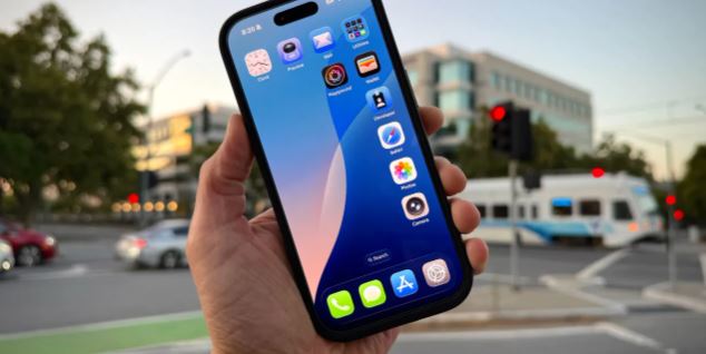 ۱۰ ویژگی شاخص iOS 26 که آیفون‌ها را متحول می‌کند