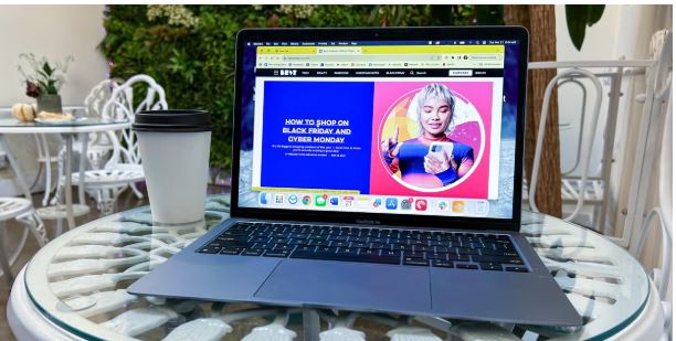 ۸ مینی لپتاپ برتر برای کار و بازی در هر نقطه