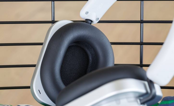 بررسی Nothing Headphone (1)؛ رقیبی تازهنفس برای بزرگان بازار 3 بررسی Nothing Headphone (1)؛ رقیبی تازهنفس برای بزرگان بازار