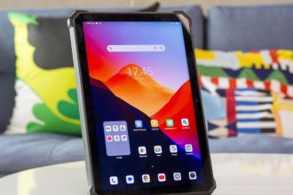 Blackview Active 12 Pro 5G؛ تبلتی با پروژکتور داخلی، ترکیبی متفاوت