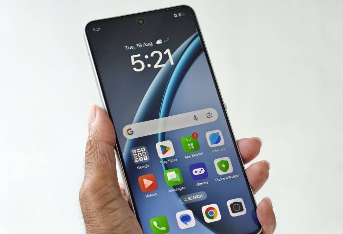 اوپو K13 توربو پرو با فن داخلی و باتری ۷۰۰۰ میلیآمپری؛ میانردهای فراتر از انتظار