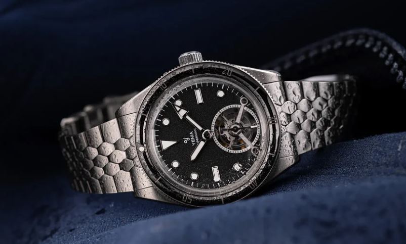 رونمایی YEMA از ساعت Superman Tourbillon CMM.31؛ شاهکاری مهندسی برای هر شرایط