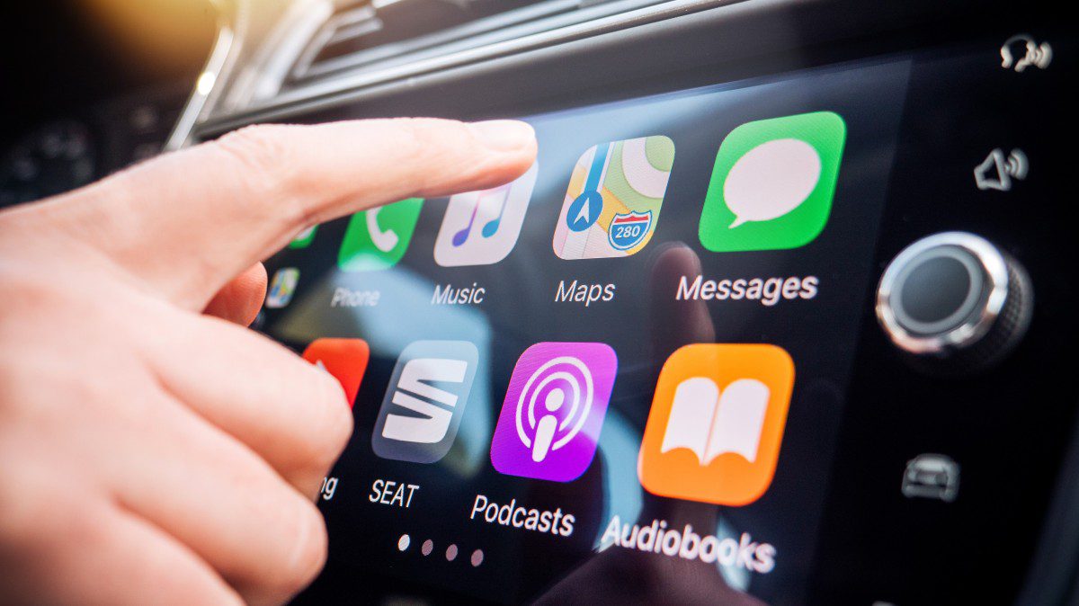 ادعای جنجالی BMW: علاقه کاربران به CarPlay و Android Auto واقعی نیست