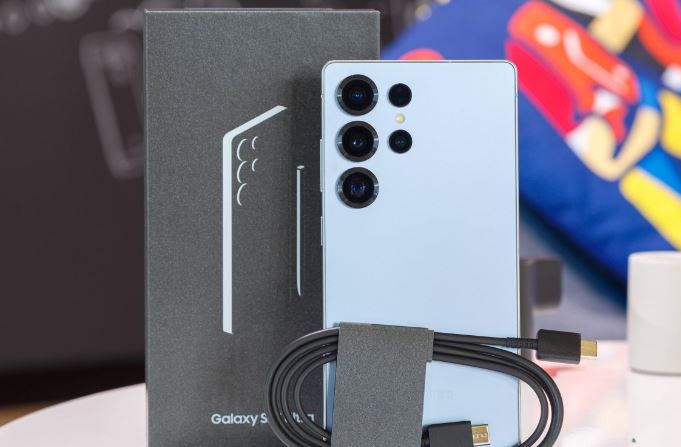 بررسی اولیه Galaxy S25 Ultra؛ حذف غیرمنتظره قابلیت محبوب S-Pen و ورود پادشاه جدید سامسونگ