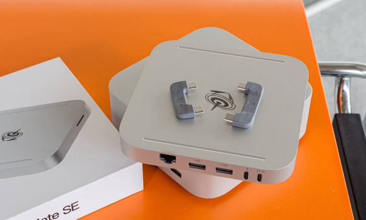 بررسی مینی پیسی Beelink SER9 Pro؛ غول کوچک رایزن 7 با داک توسعه M.2 3 بررسی مینی پیسی Beelink SER9 Pro؛ غول کوچک رایزن 7 با داک توسعه M.2