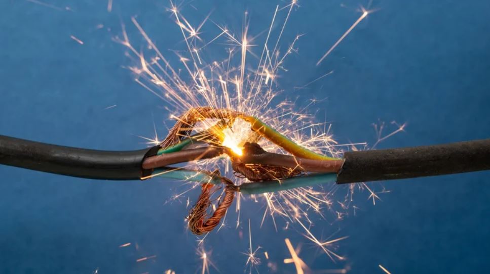  آتش‌سوزی؛ وقتی خانه خاکستر می‌شود