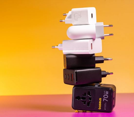 راهنمای کامل خرید شارژر موبایل؛ کدام مدل مناسب گوشی شماست