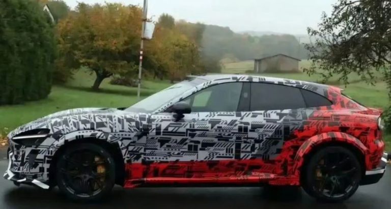 شیائومی وارد جادهها میشود؛ رونمایی همزمان از ۳ خودروی برقی جدید