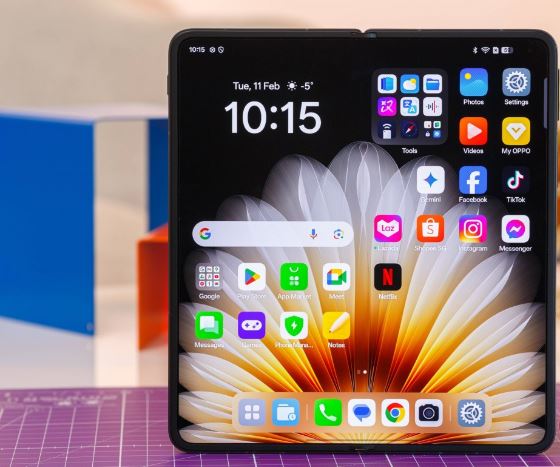 غول‌های فناوری روی اوج؛ بهترین‌های سال که زندگی را هوشمندتر کردند